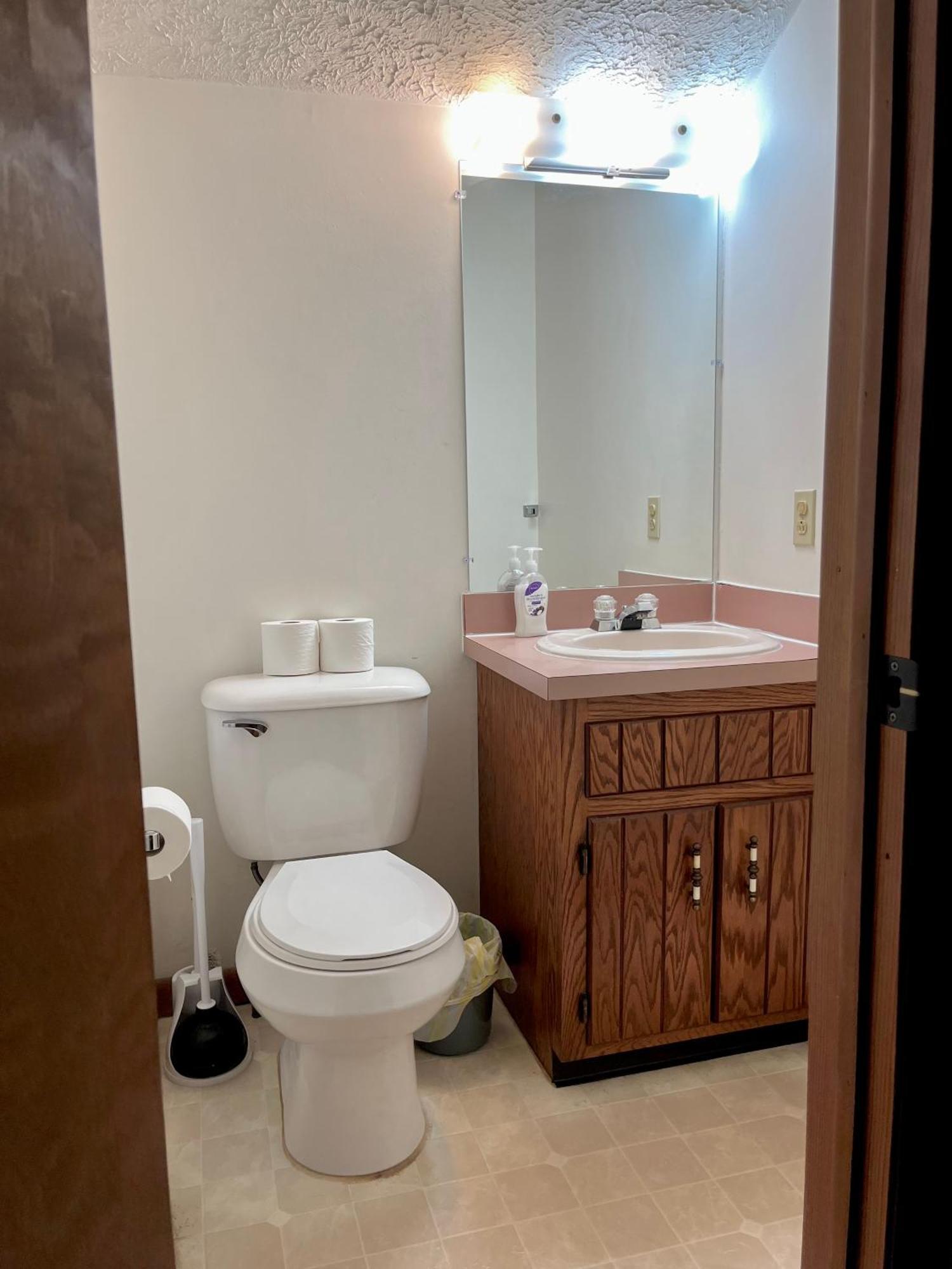 Ambiance - King Bed Cabin, Jetted-Tub & Fireplace Tobyhanna Exterior foto